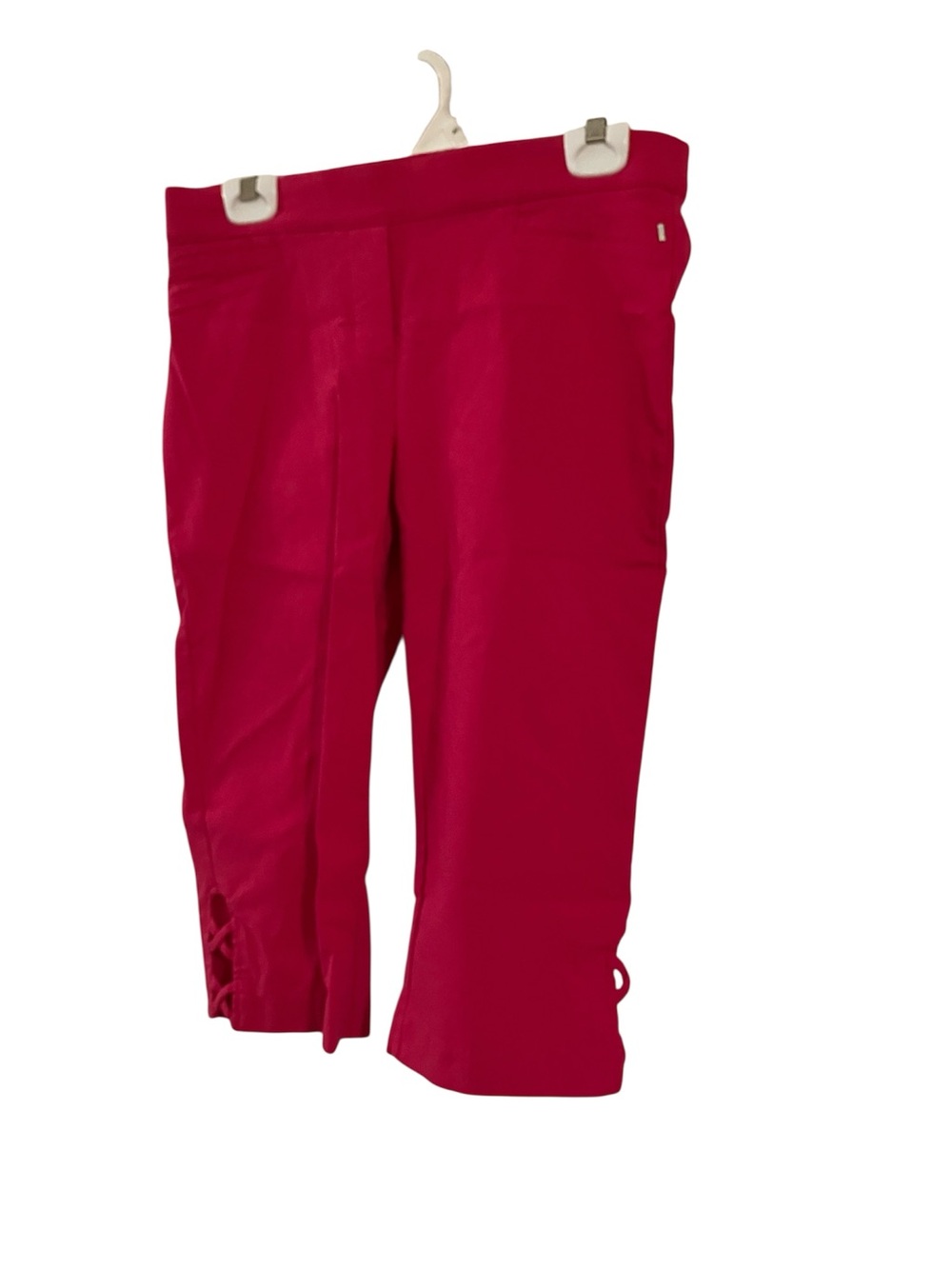 89th & Madison Bright Pink Ponte Crop Pants